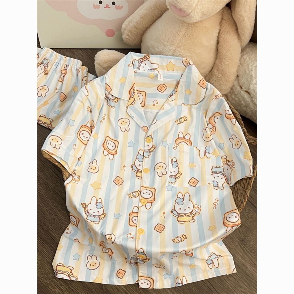 Summer Away Clothing - Lizenziertes Miffy Kawaii Cartoon-Keks-Print Blau-Gelb Gestreiftes