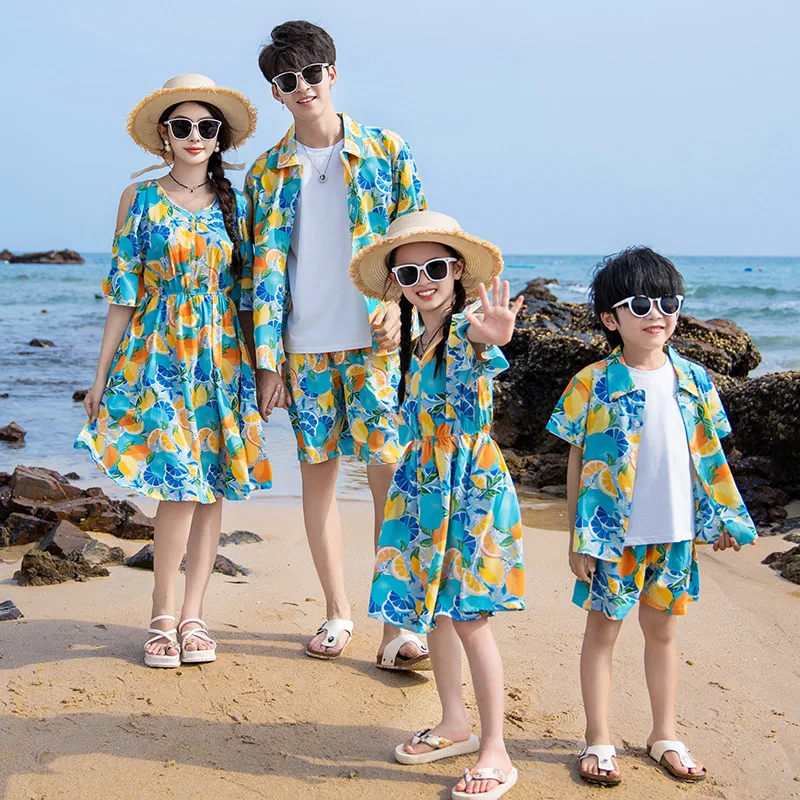 Summer Clothing Looks - Urlaubsort Paar Look Eltern-Kind-Kleidung Obst druck