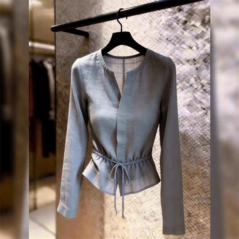 Summer Clothing For 70 Year Old Woman - Damen-T-Shirt-Oberteil, super schick aussehende graue Bluse,