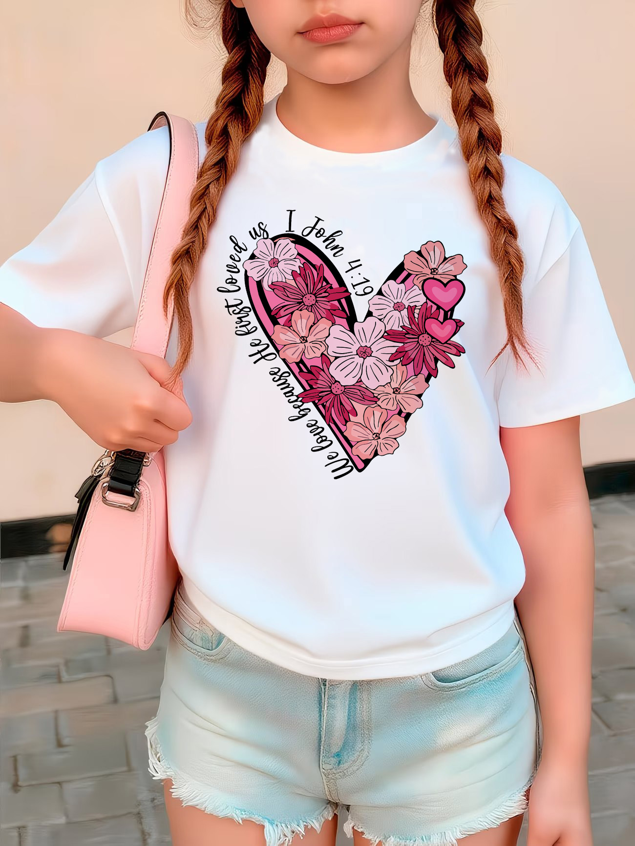 Summer Loving Kids Clothing - Vintage T-Shirt mit Blumen- und Herzdesign,