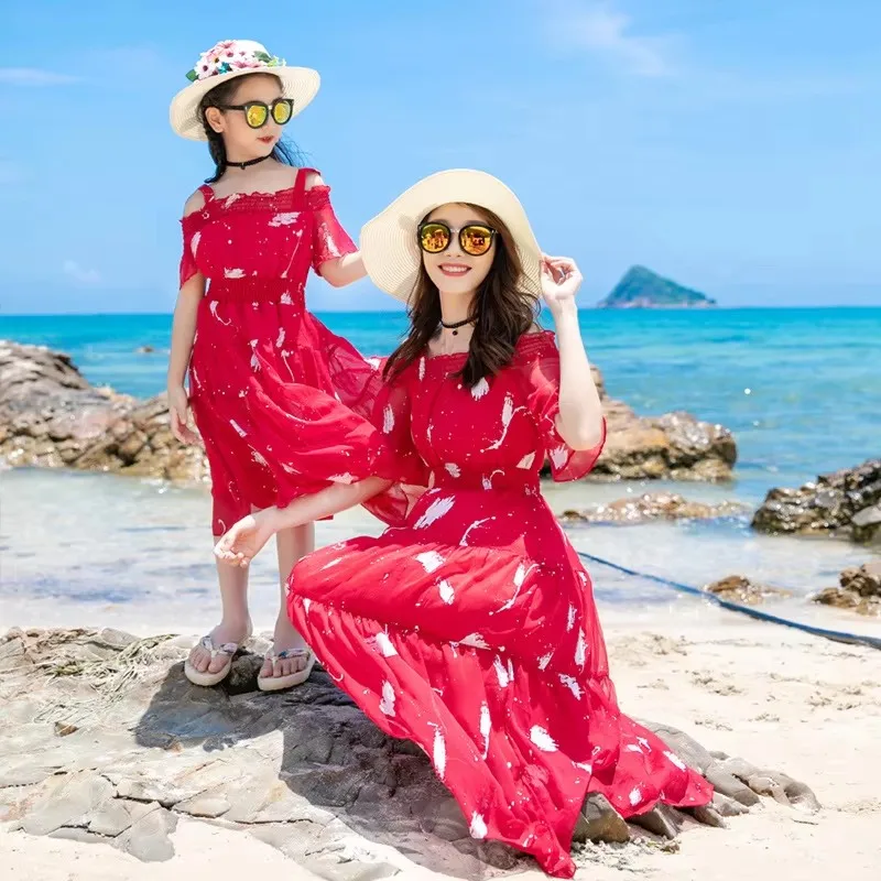 Urlaubs-Urlaubs-Look, passende – Summer Clothing Looks Bewertung und Preis