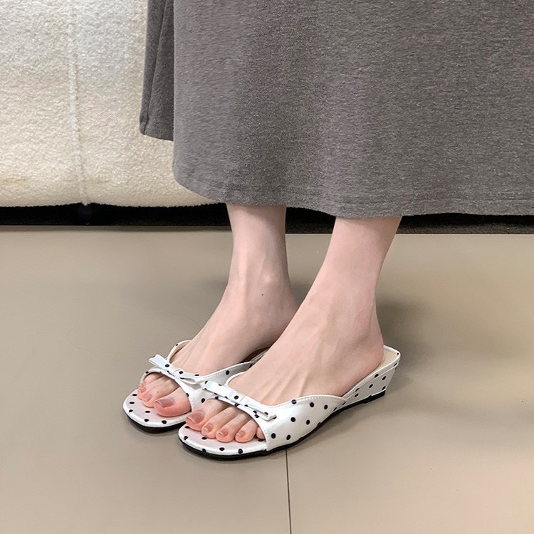 2026 Neue Polka Dot Keilabsatz – Summer Light Clothing Bewertung und Preis